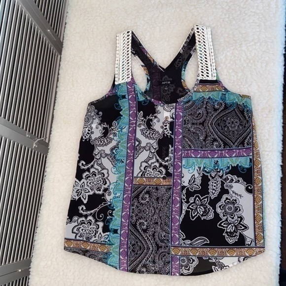 💥 APT 9 RACER BACK TANK TOP SIZE SMALL - Picture 7 of 11